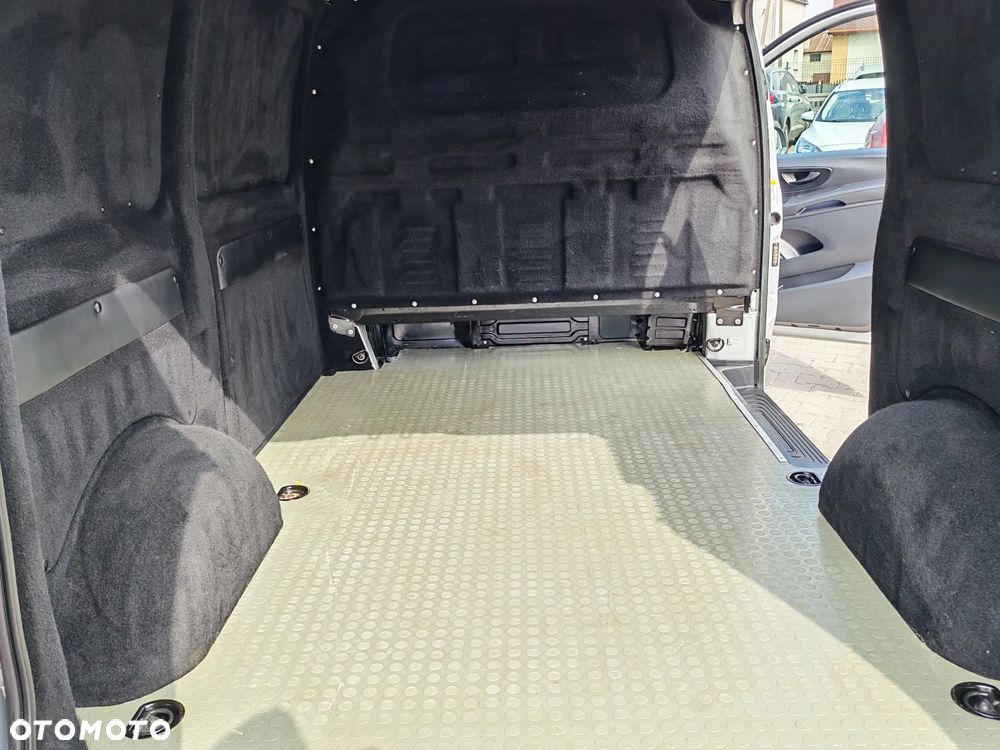 Mercedes-Benz vito - 29