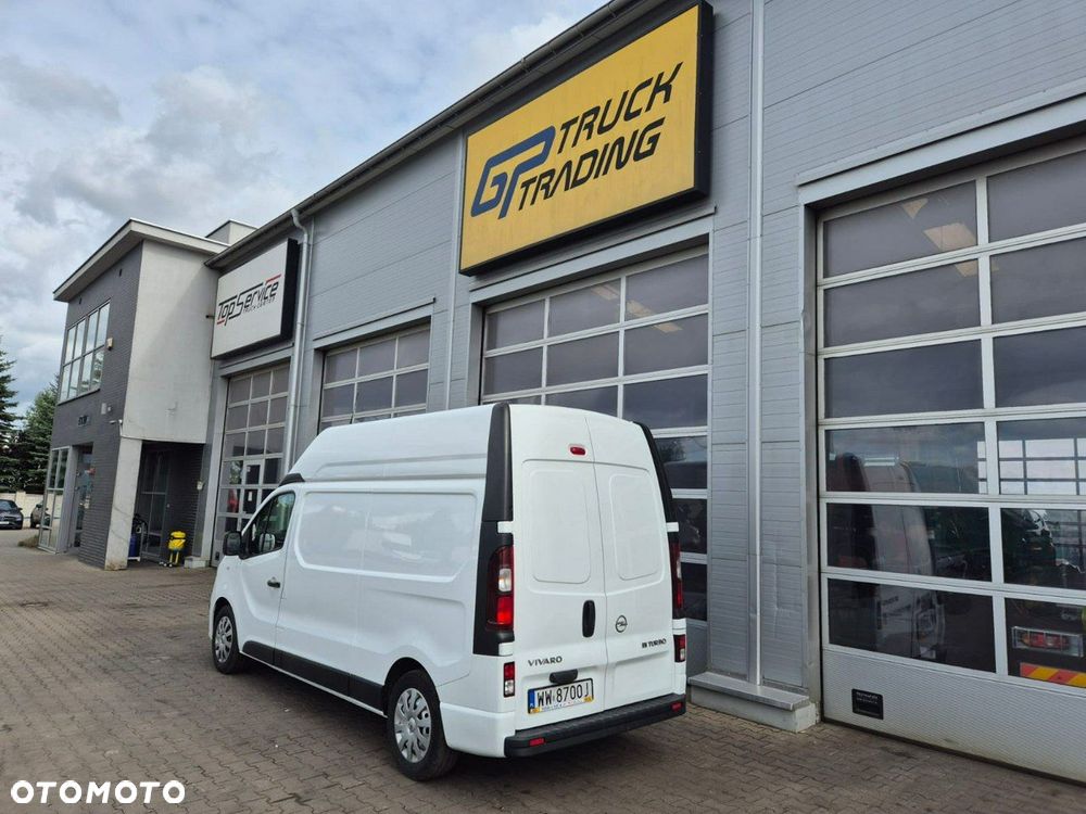Opel Vivaro - 4