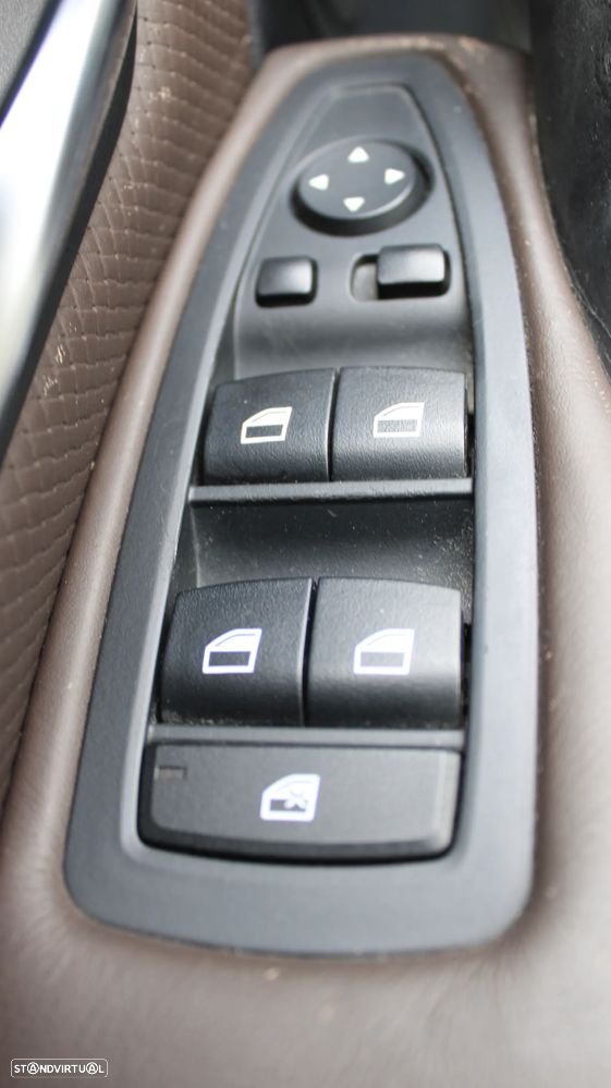 BMW 320 d Sport-Aut. Luxury Line - 27