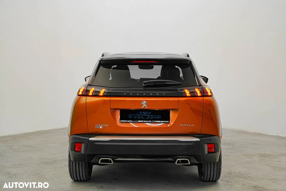Peugeot 2008 1.2 L PureTech STT EAT8 GT Line - 14