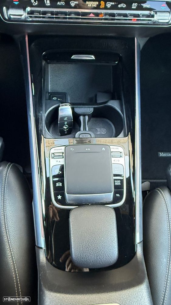 Mercedes-Benz GLB 200 d - 26