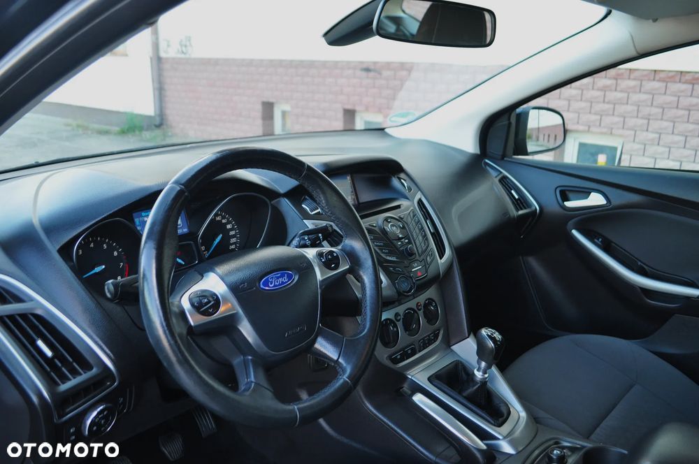 Ford Focus 1.0 EcoBoost Start-Stopp-System Champions Edition - 11