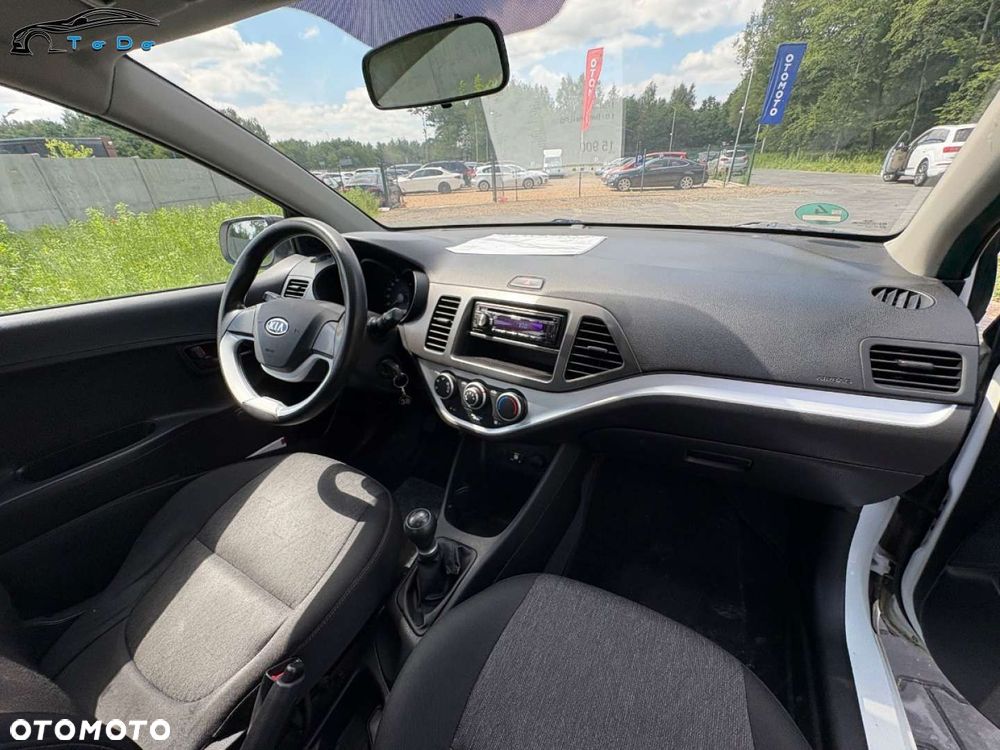Kia Picanto 1.0 ISG Fifa World Cup Edition - 27