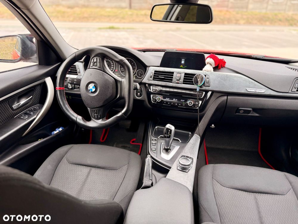 BMW Seria 3 316d Sport Line Shadow - 23