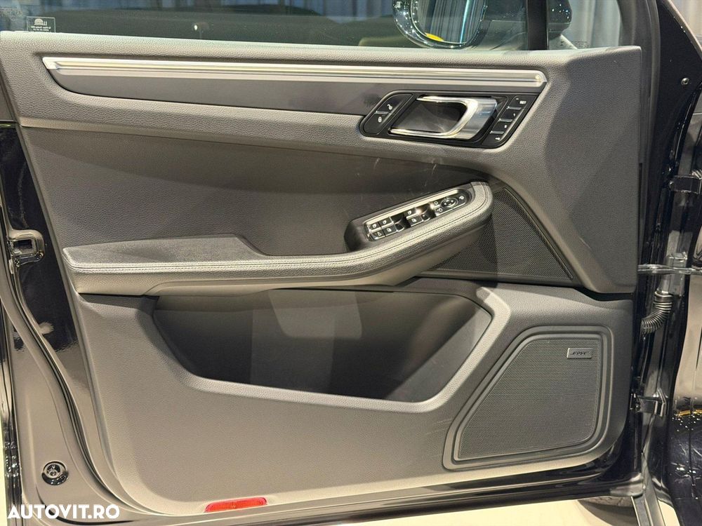 Porsche Macan Standard - 33