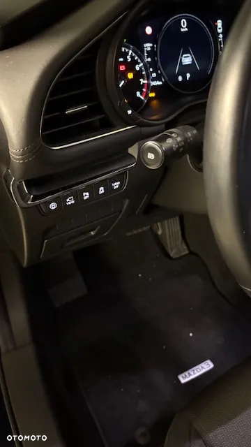 Mazda 3 - 12