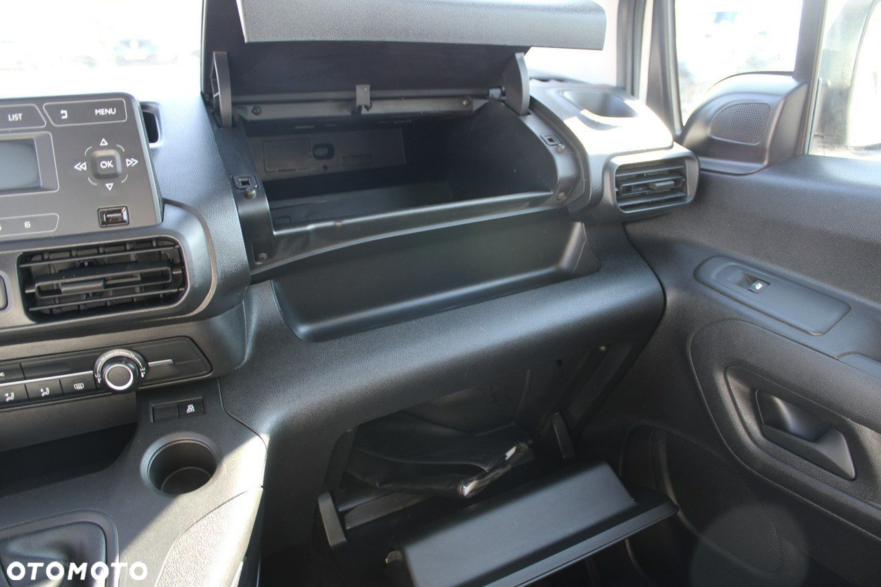 Toyota Proace City - 21