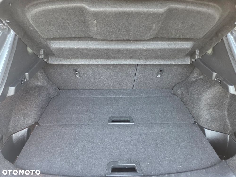 Nissan Qashqai 1.6 DCi 4x4 Tekna - 35
