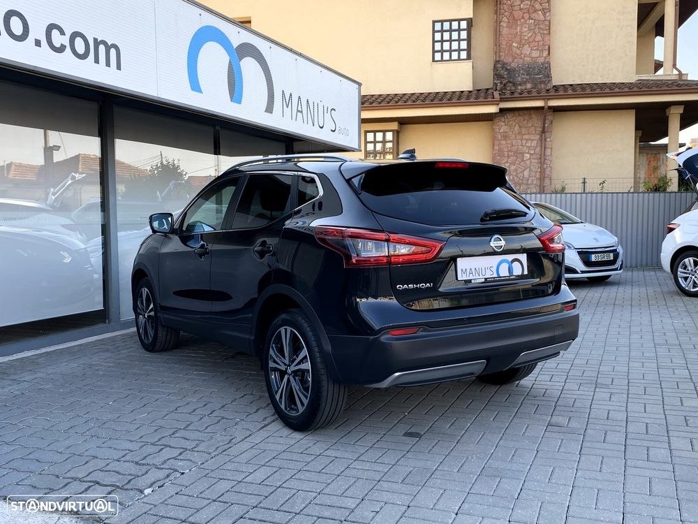 Nissan Qashqai 1.5 dCi N-Connecta 18 - 8