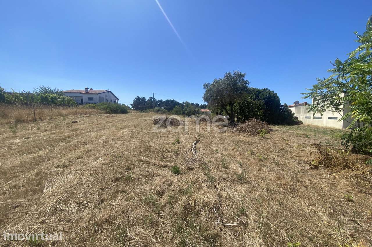 Terreno Urbanizável em Lavos – Oportunidade de Construção - Grande imagem: 3/17