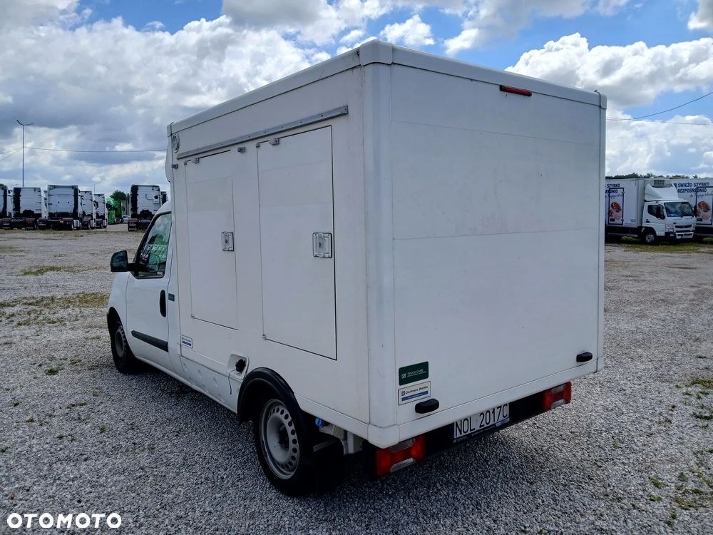 Fiat DOBLO CARGO LODOWNIA - 9