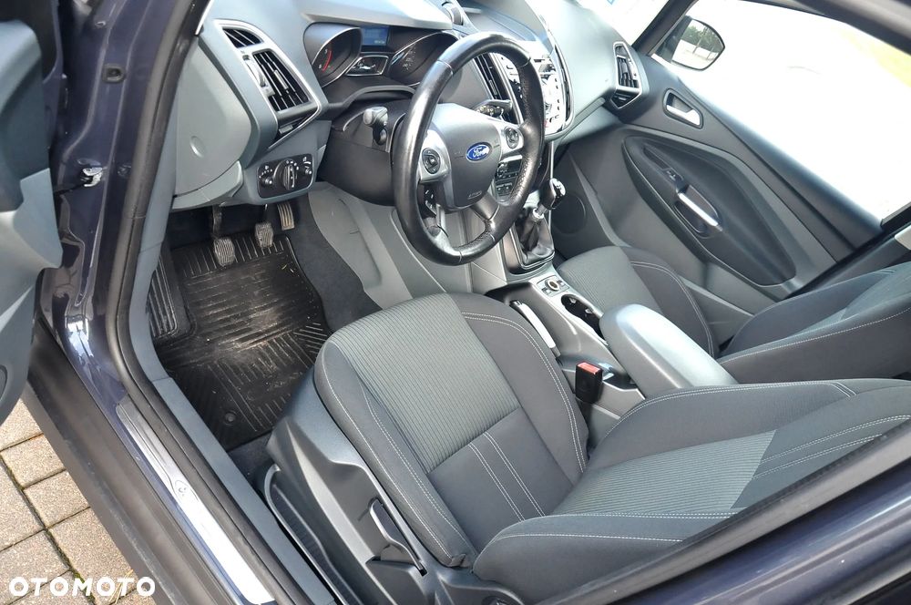 Ford Grand C-MAX 2.0 TDCi Titanium - 26