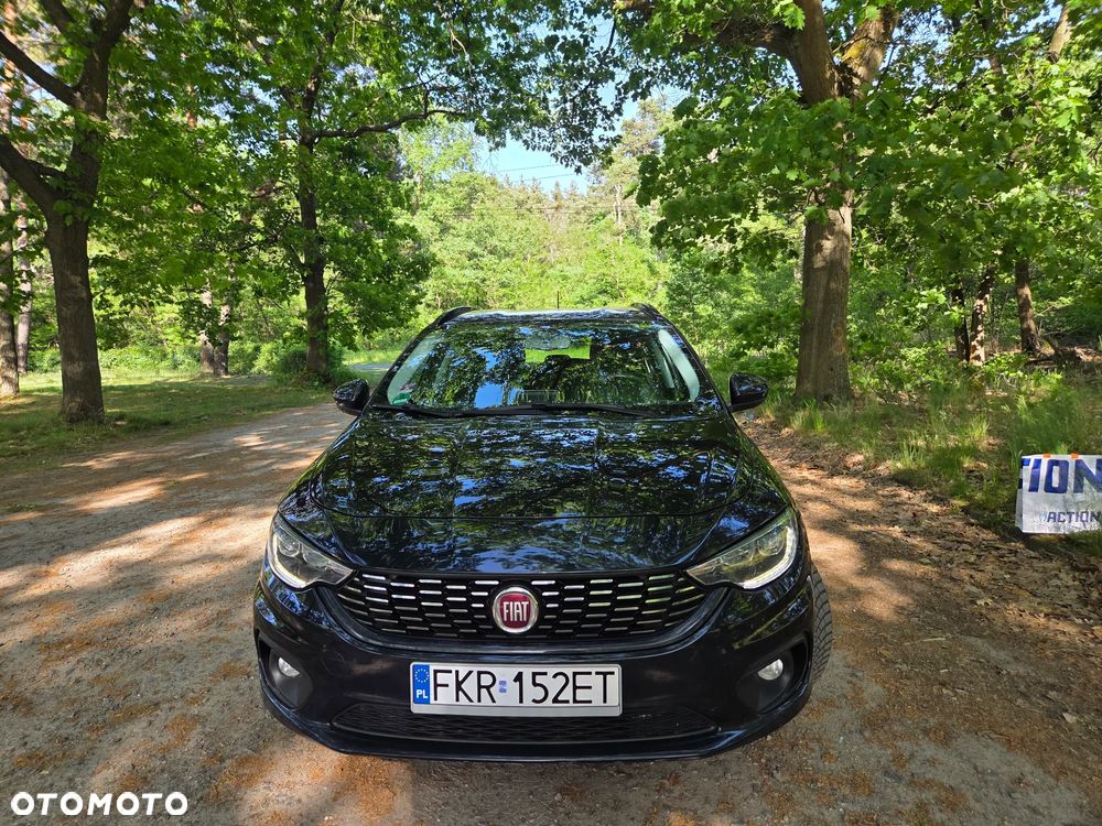 Fiat Tipo 1.4 T-Jet Lounge - 1