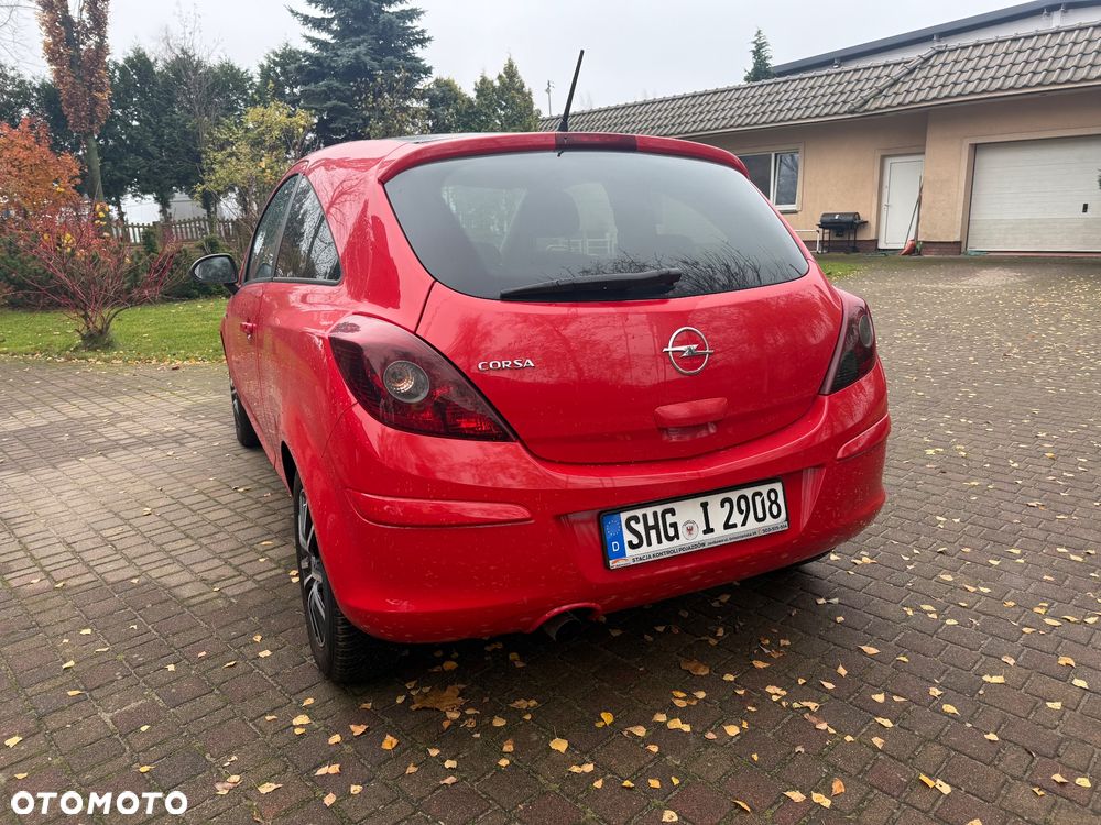 Opel Corsa 1.4 16V Color Edition - 11