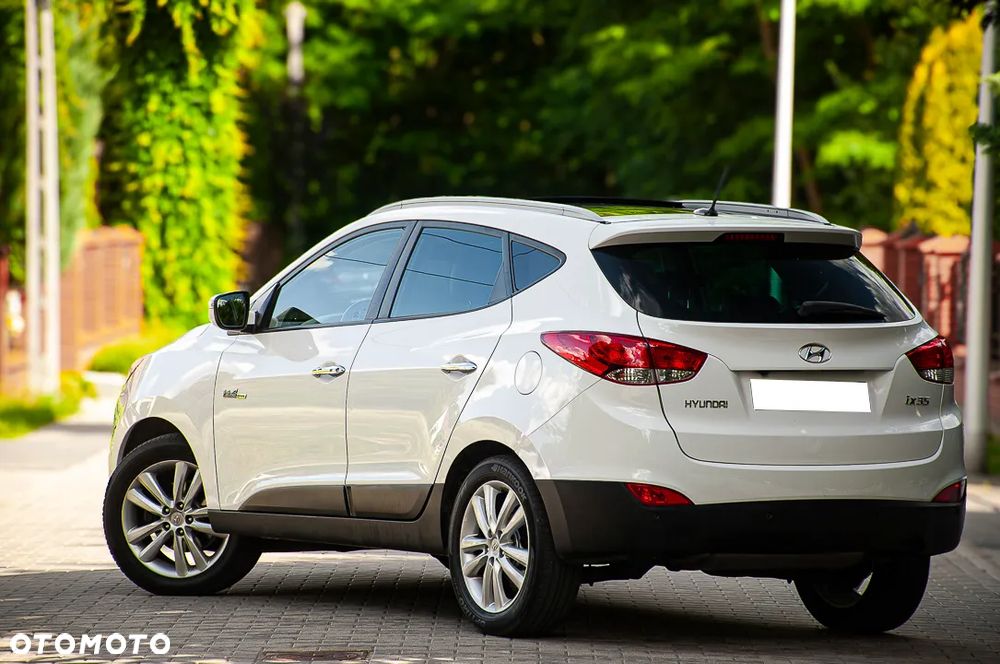 Hyundai ix35 1.7 CRDi 2WD blue Finale Gold - 4