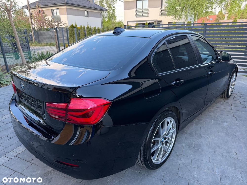 BMW Seria 3 318i GPF Sport Line Shadow - 16