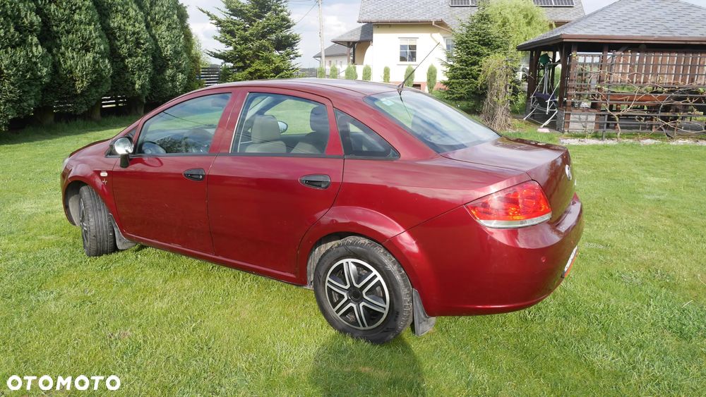 Fiat Linea 1.4 Fresh - 5