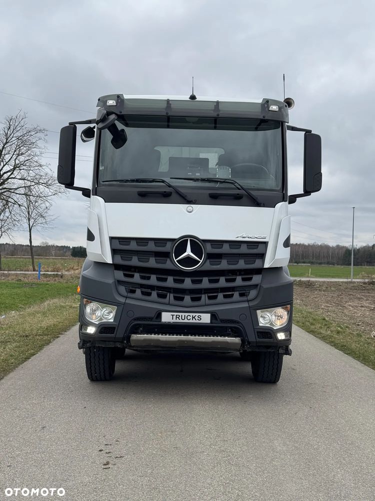Mercedes-Benz AROCS  3243  8X4   MEILLER-KIPPER - 2