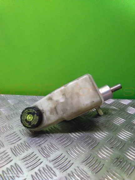 PEÇAS AUTO USADAS para Smart Forfour 1.1i 2005 Monta Motor 134.910 - 9