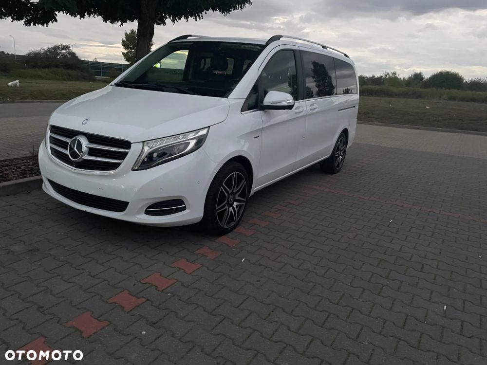 Mercedes-Benz Klasa V 250 (BlueTEC) d Avantgarde 7G-Tronic - 33