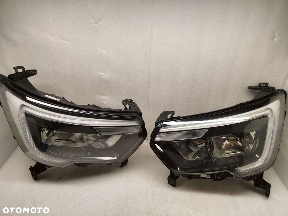 renault master iv komplet lamp zw z ledem 260105567r, 260607867r - 5