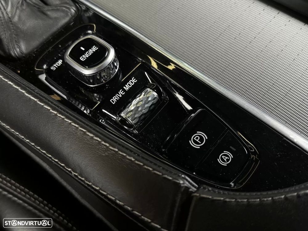 Volvo V90 2.0 D4 Inscription Geartronic - 32