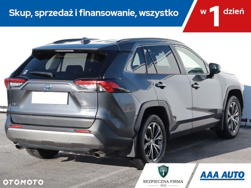 Toyota RAV4 - 7