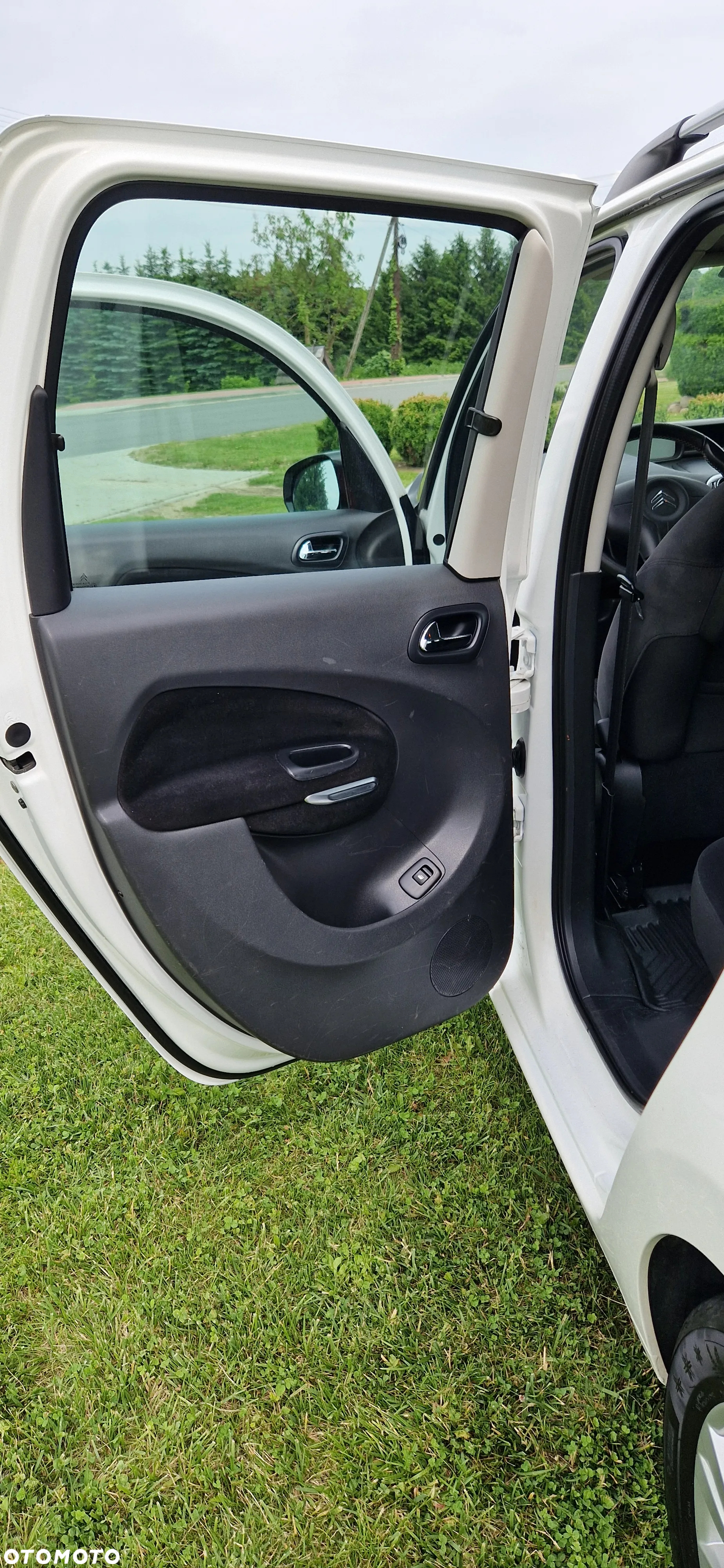 Citroën C3 Picasso 1.6i Exclusive - 14