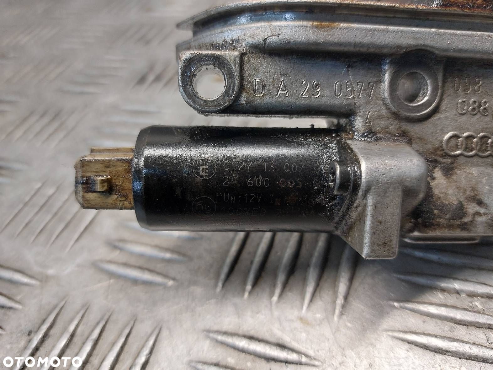 NAPINACZ ŁAŃCUCHA ROZRZĄDU AUDI A4 B6 058109088E - 5