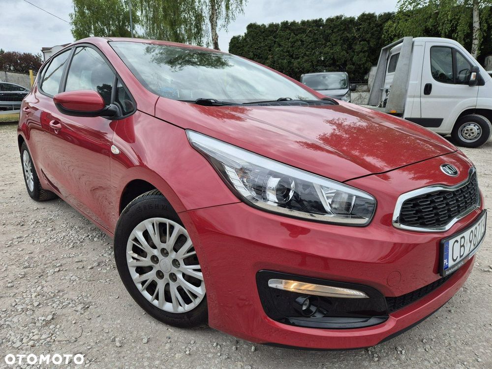 Kia Ceed - 3