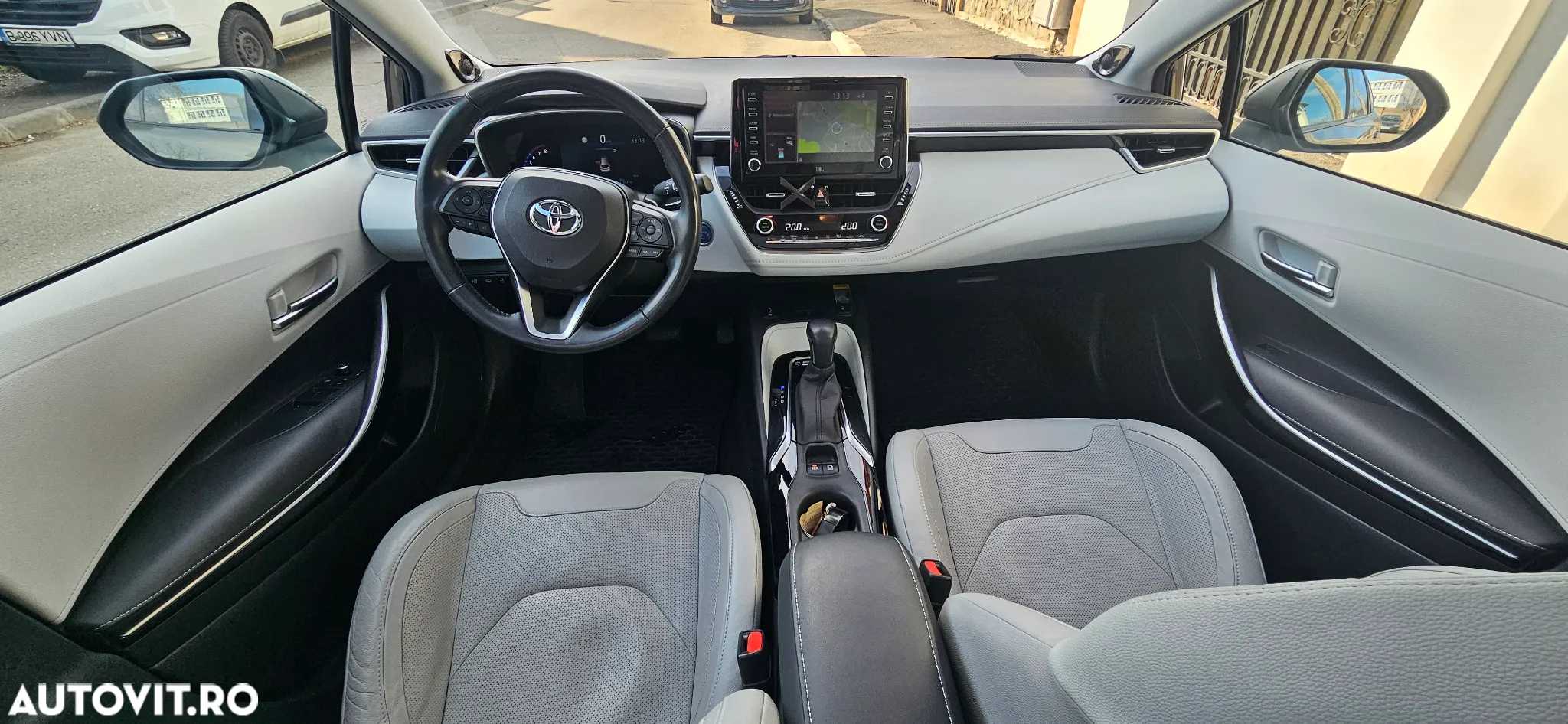 Toyota Corolla - 6