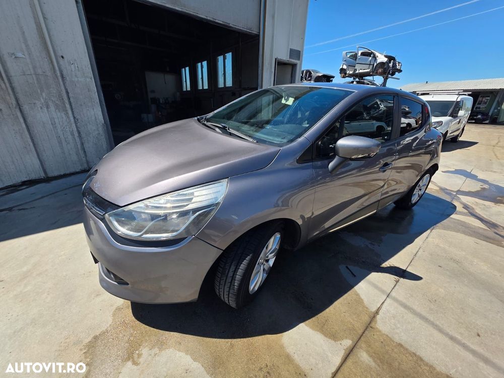 Dezmembram  Renault Clio 4 2018 1.5dci Euro 6 - 2