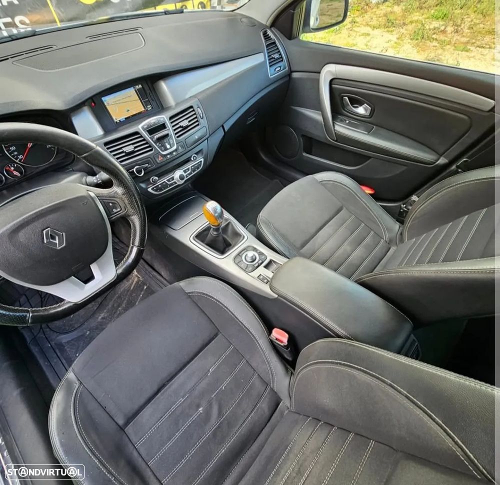 Renault Laguna Break 1.5 dCi SE Black Line - 7
