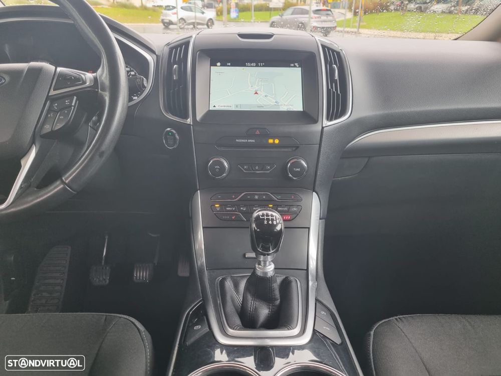 Ford Galaxy 2.0 TDCi Titanium - 34