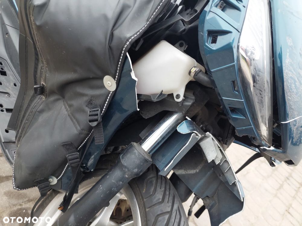 Piaggio Beverly - 10