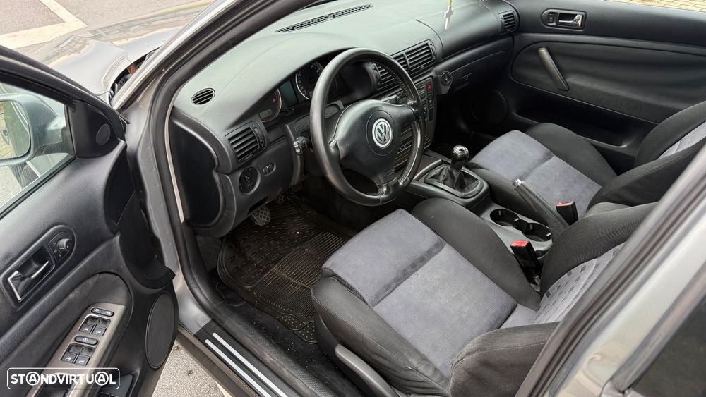 Volkswagen Passat Variant 2003 photo 5