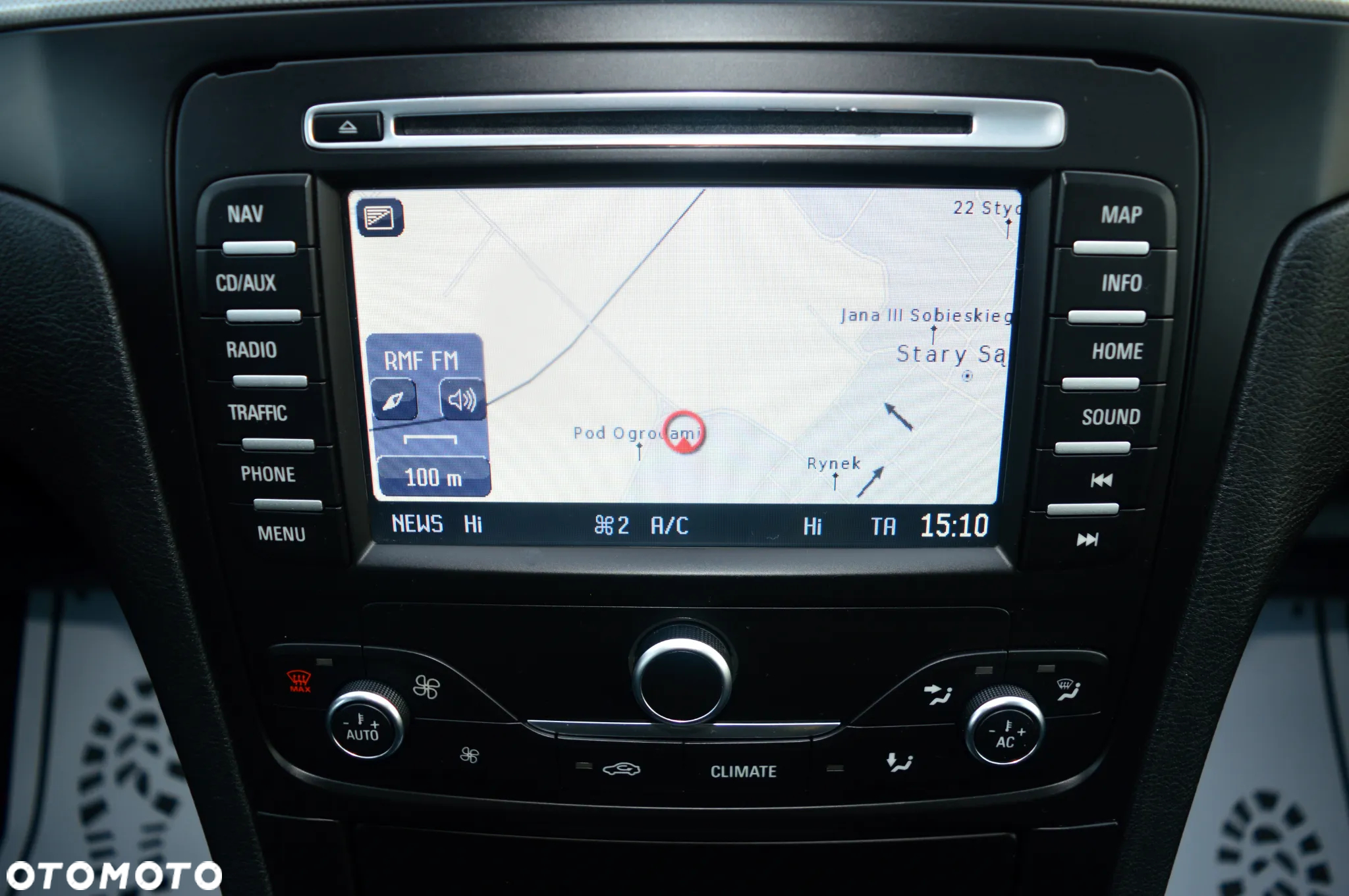 Ford S-Max - 23