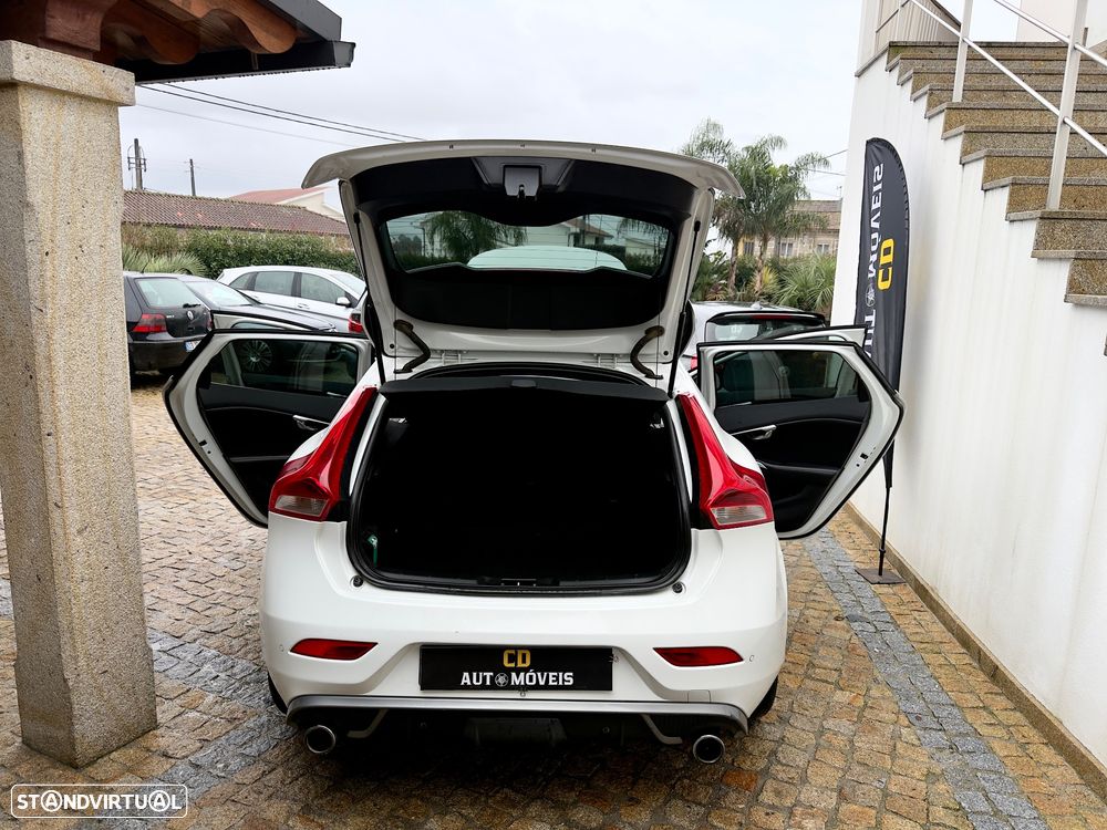 Volvo V40 D4 RDesign - 29