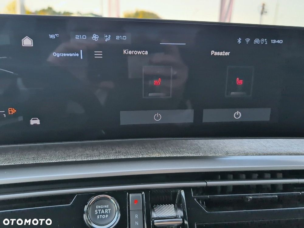 Peugeot 3008 1.2 PureTech mHEV Allure e-DCS6 - 23