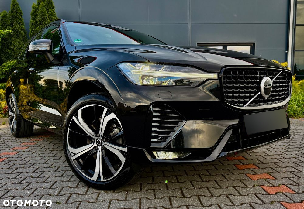 Volvo XC 60 B4 B Plus Dark - 3