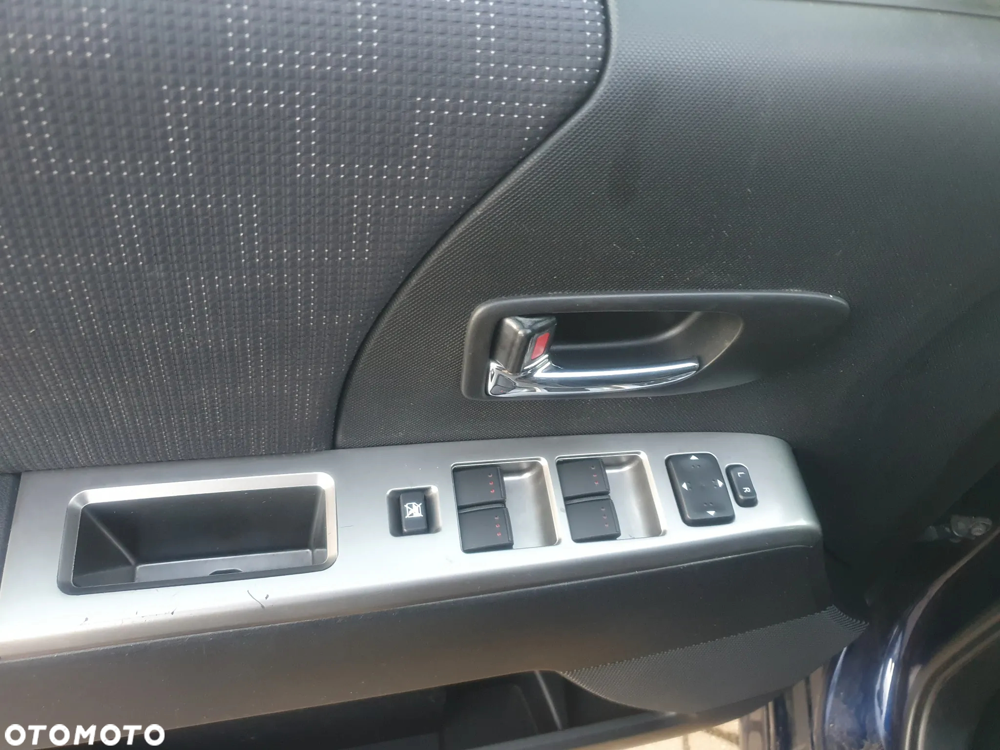Mazda 5 2.0 Exclusive - 10