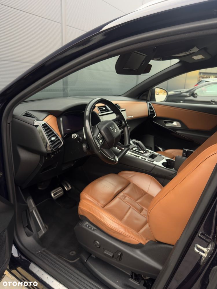 DS Automobiles DS 7 Crossback - 11