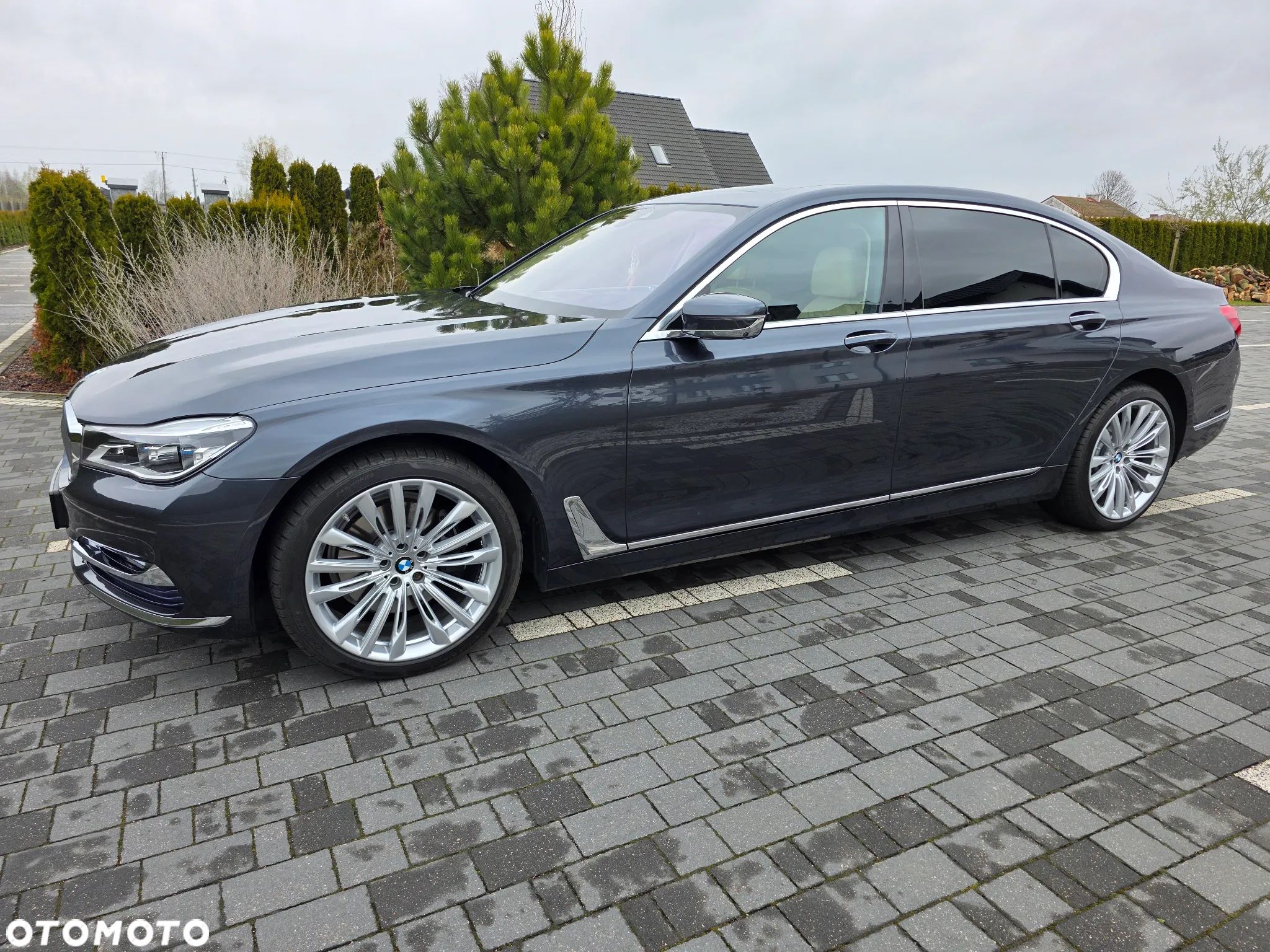 BMW Seria 7 730Ld xDrive sport - 1