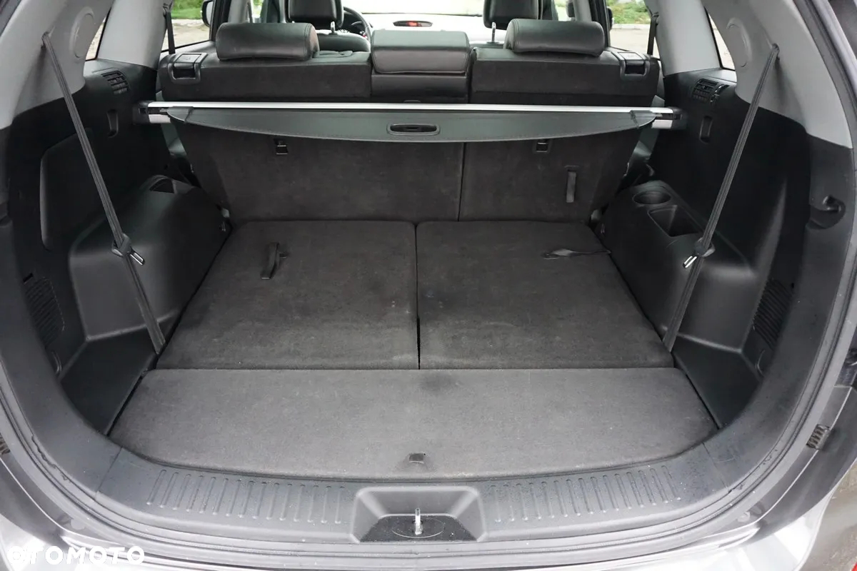 Kia Sorento 2.0 CRDI XL 7os - 40