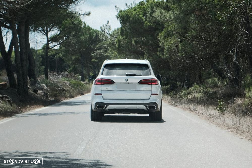 BMW X5 45 e xDrive Pack M - 2