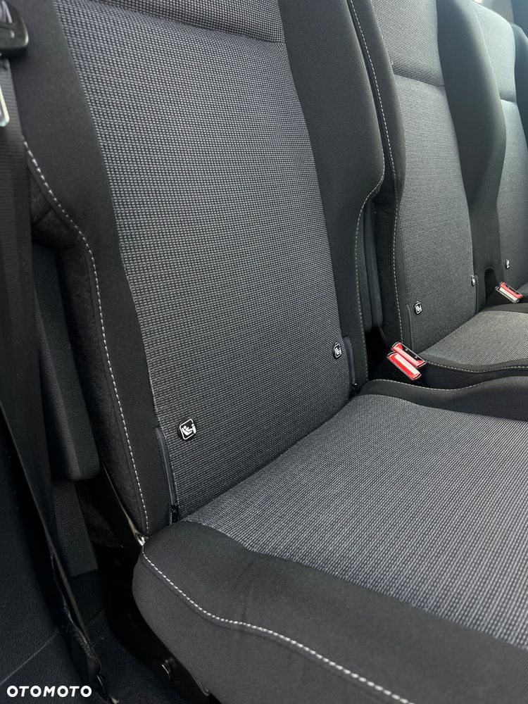 Toyota Proace City Verso 1.2 D-4T Business - 9