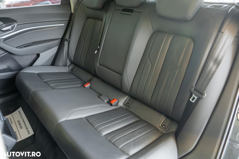 Audi e-tron 50 quattro - 22