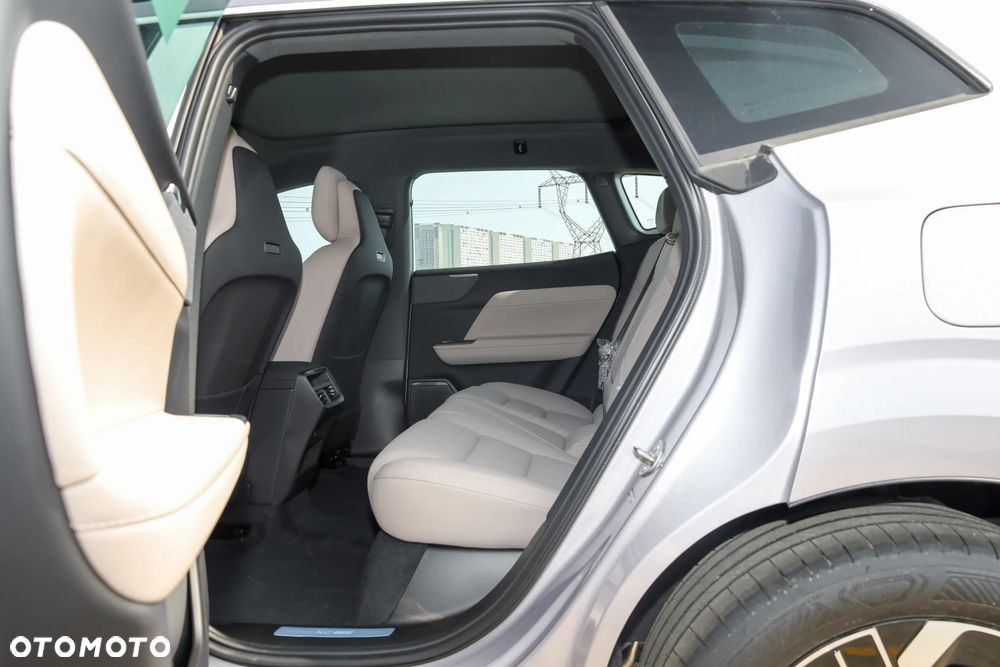 Volvo XC 70 - 16