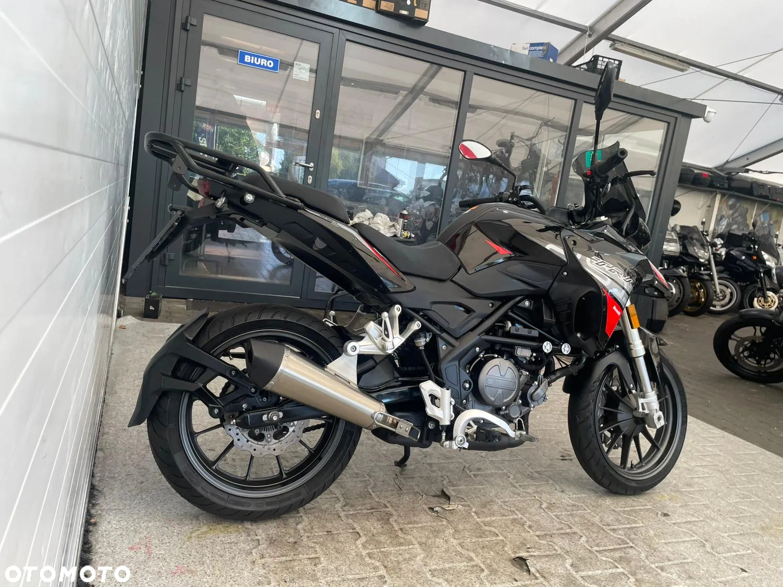 Benelli TRK 251 - 18
