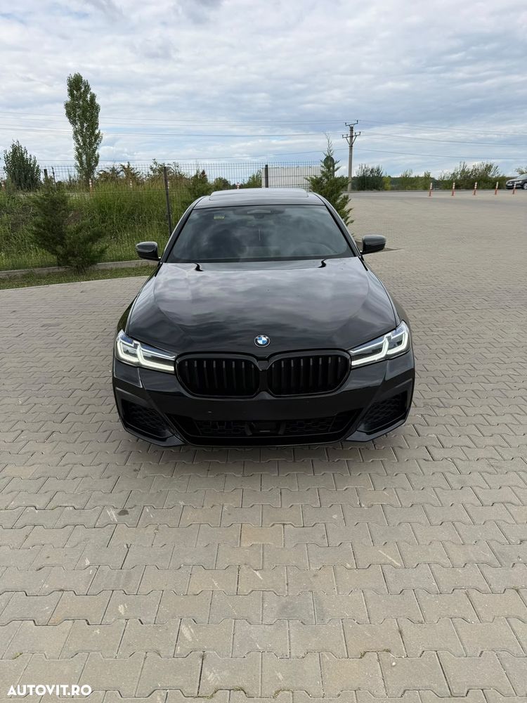 BMW Seria 5 530d xDrive AT MHEV - 1